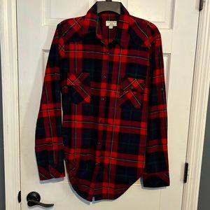 Women’s flannel size medium